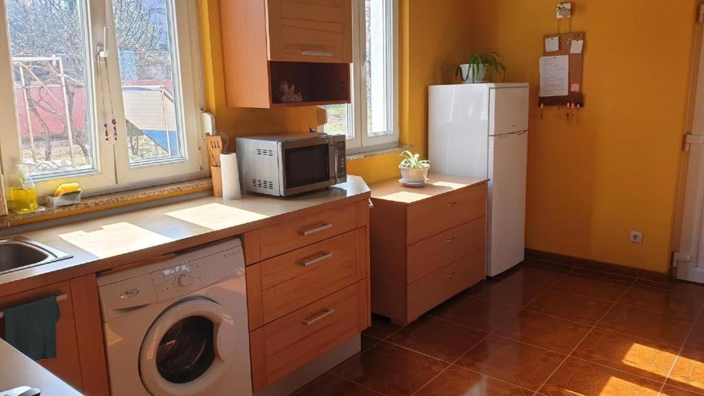 Apartments Roses Dobrinj المظهر الخارجي الصورة