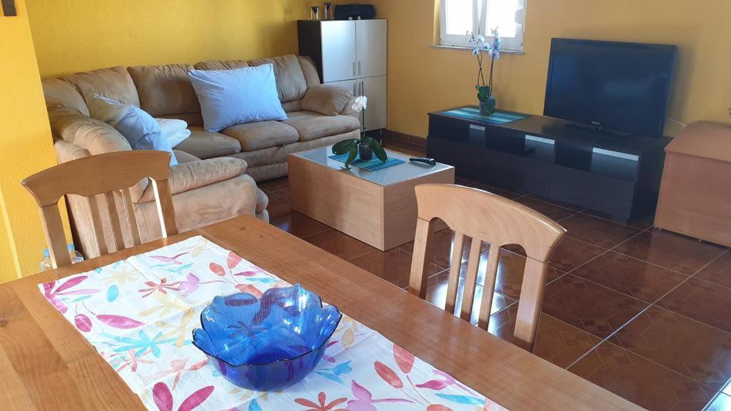 Apartments Roses Dobrinj المظهر الخارجي الصورة