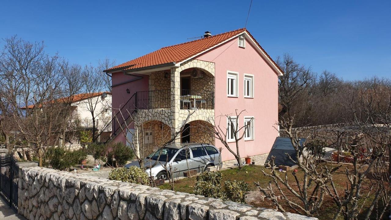 Apartments Roses Dobrinj المظهر الخارجي الصورة